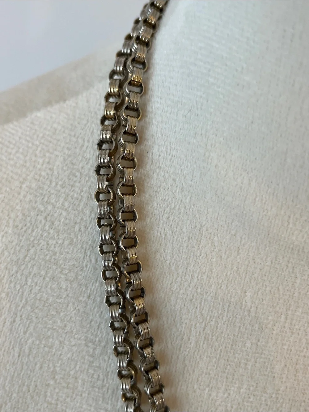 Elegant Silver-Tone Box Chain Necklace
